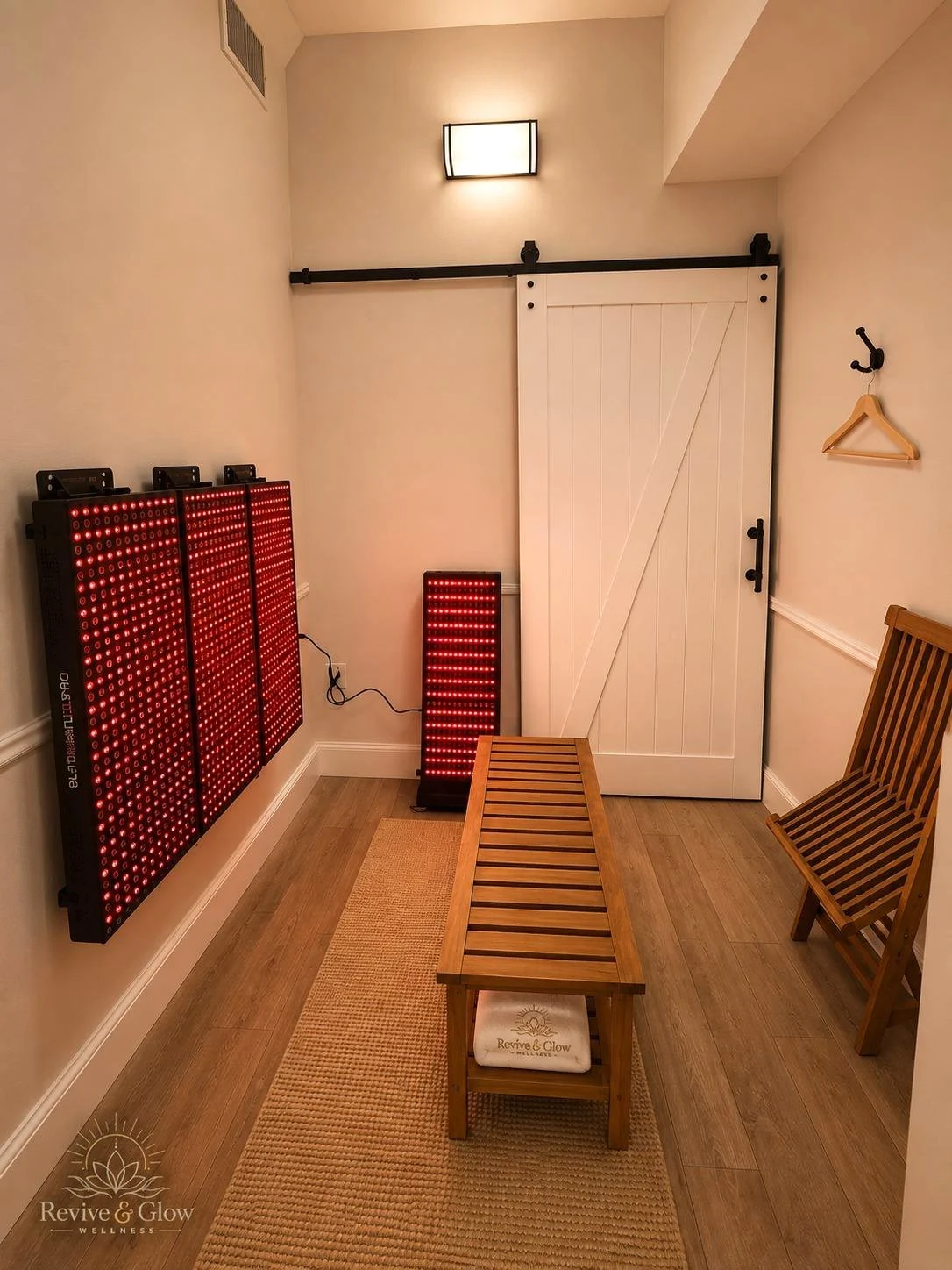 Our Multi-Wavelength Light Therapy room with PlatinumLED BioMax panels